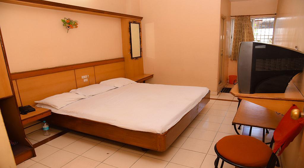 Hotel Vishnu Residency Visakhapatnam Eksteriør bilde