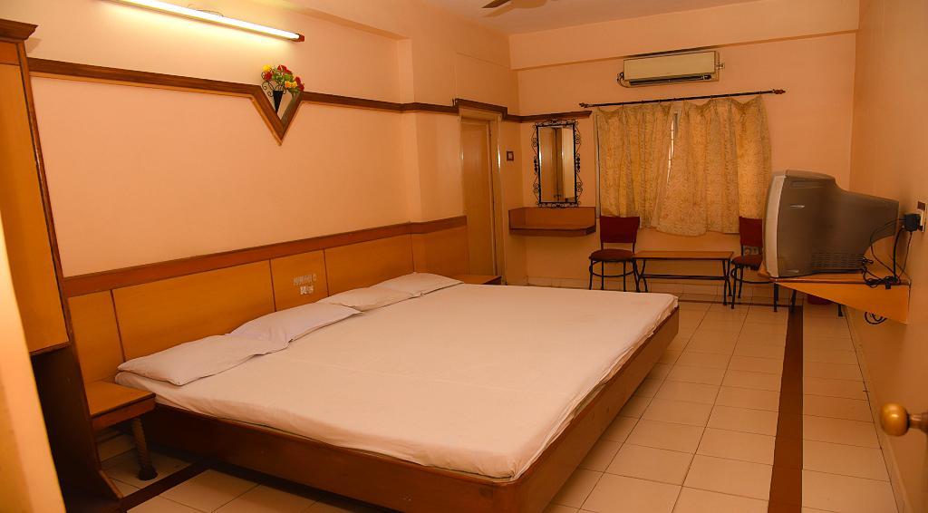 Hotel Vishnu Residency Visakhapatnam Eksteriør bilde