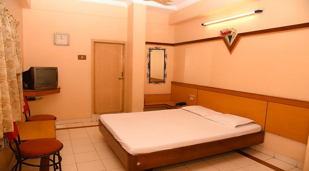Hotel Vishnu Residency Visakhapatnam Eksteriør bilde